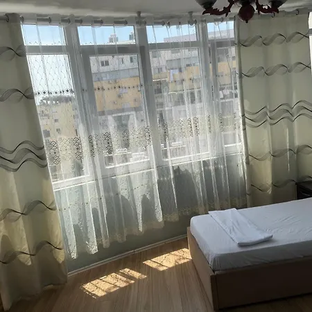 Albert Apartment